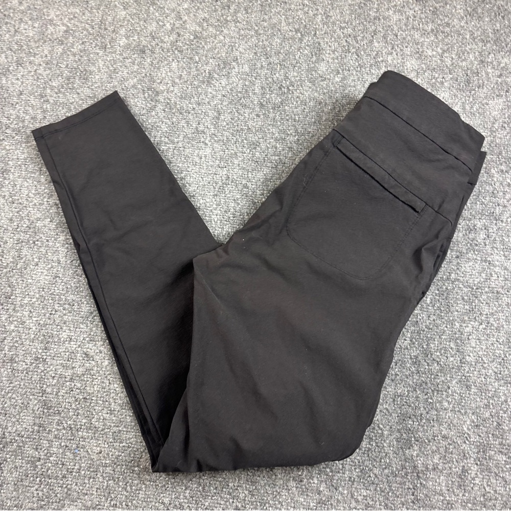 ATHLETA Women’s Black Wander Stash Skinny Pant size: 8
